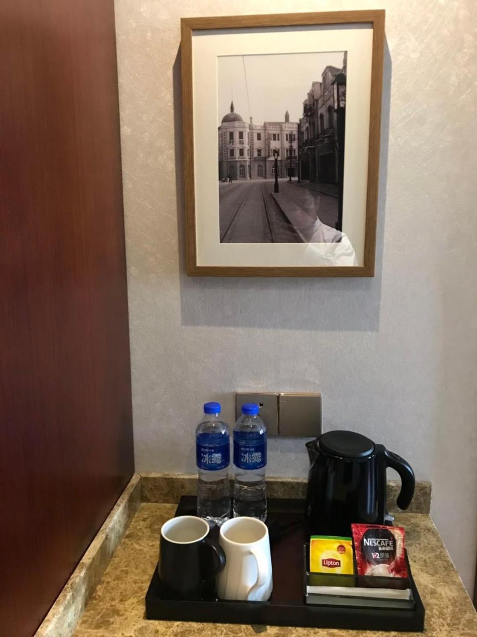 Yitel Hotel Shanghai Bagian luar foto